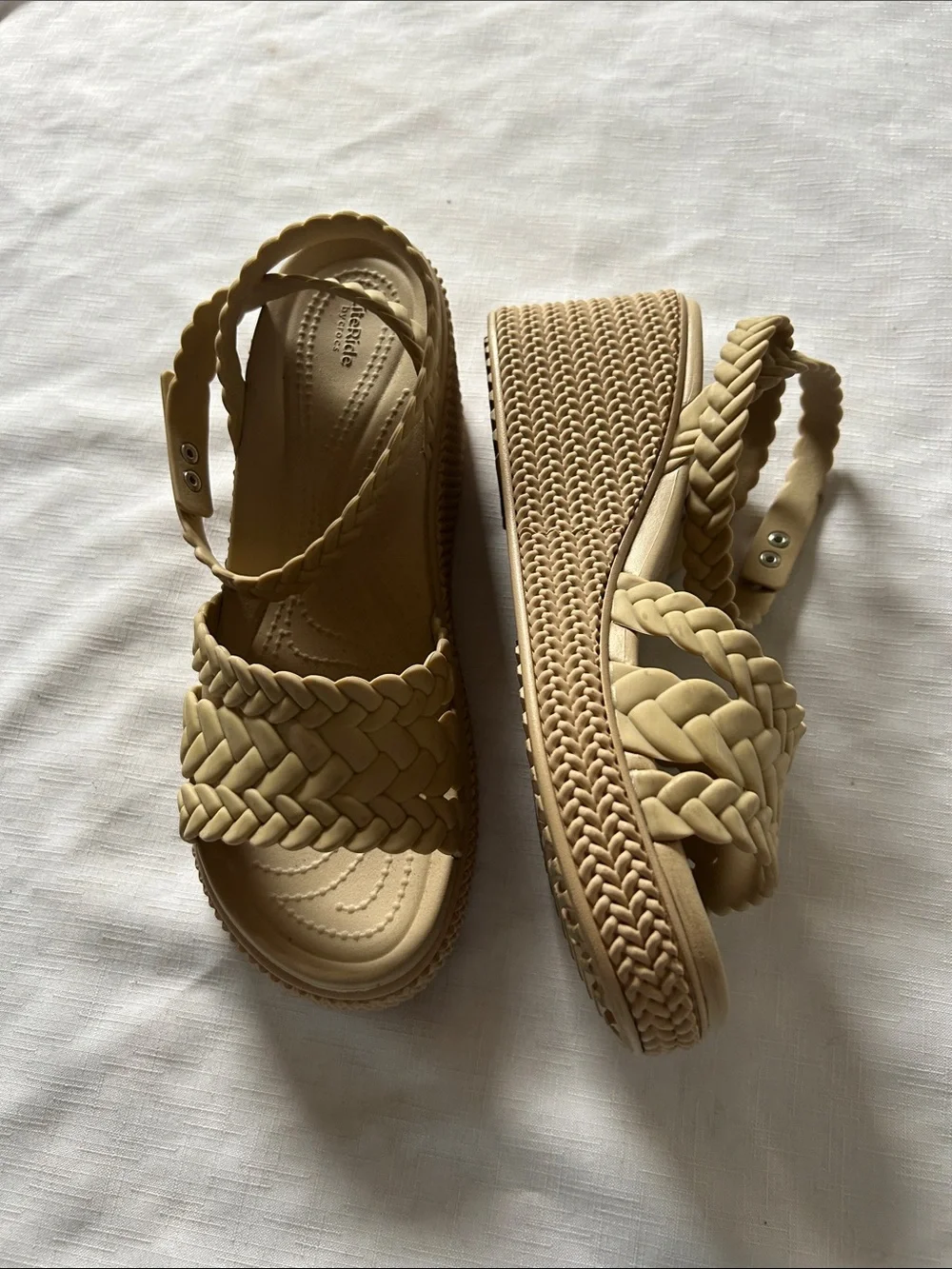 Women's Tan Wedge Sandals